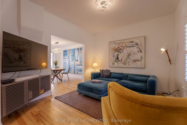 98 Edwin Ave, House attached with 2 bedrooms, 2 bathrooms and 1 parking in Toronto ON | Image 7