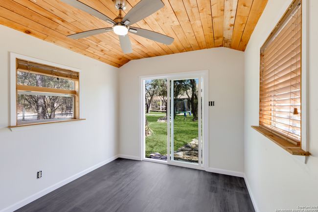 Detached beautifully finished out shed to house an | Image 32