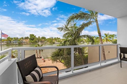 apt-3j-5700 Collins Ave, Miami Beach, FL, 33140-2303 | Card Image