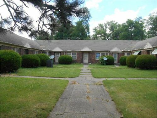 y-1728 E Locust Street, Davenport, IA, 52803 | Card Image