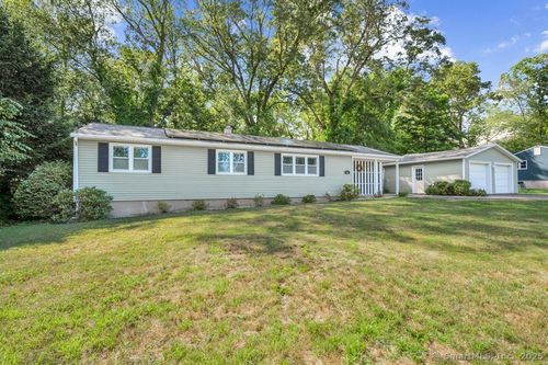 921 Farmington Dr, Cheshire, CT, 06410-4253 | Card Image