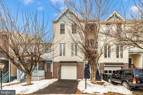 605 Knightsbridge Dr, HAGERSTOWN, MD, 21740-7454 | Card Image