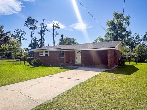 802 Bethune Dr, Valdosta, GA, 31601-6202 | Card Image