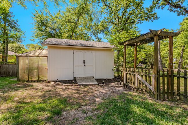 Storage Building on property | Image 26