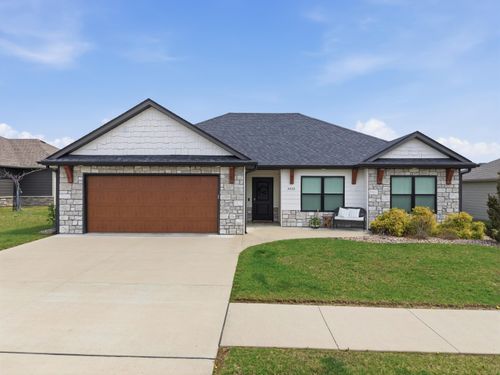 2422 Lawton Dr., Columbia, MO, 65202 | Card Image
