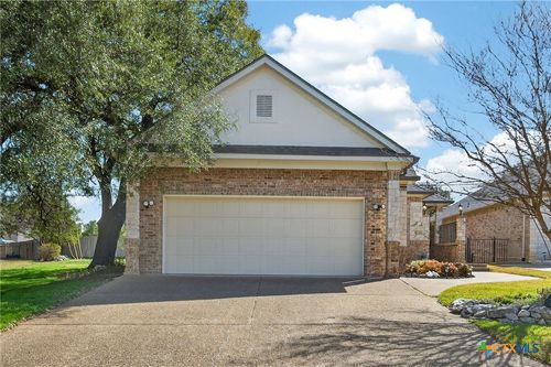 3010 Legend Oaks Blvd, Belton, TX, 76513-1534 | Card Image