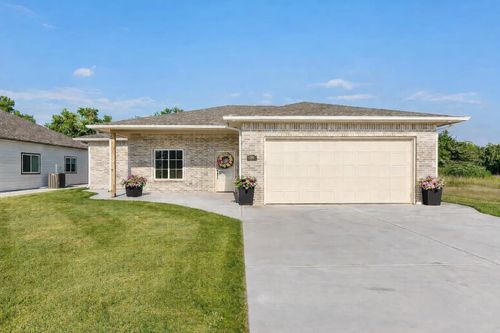 1208 Stutzman St, Halstead, KS, 67056 | Card Image
