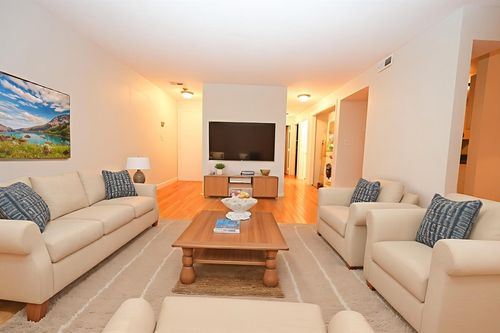 apt-6-25 Rockland St, Boston, MA, 02132-6329 | Card Image