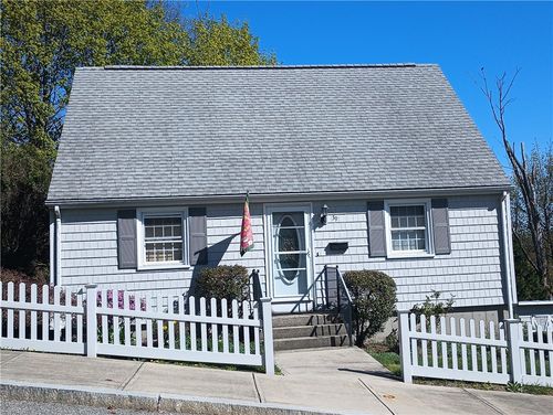 39 Horace Street, Providence, RI, 02909 | Card Image