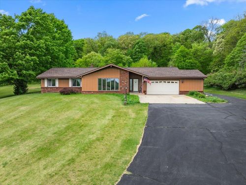3455 Birnamwood Dr, Slinger, WI, 53086-9787 | Card Image