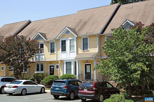 apt-d-113 Melbourne Park Cir, CHARLOTTESVILLE, VA, 22901-3927 | Card Image