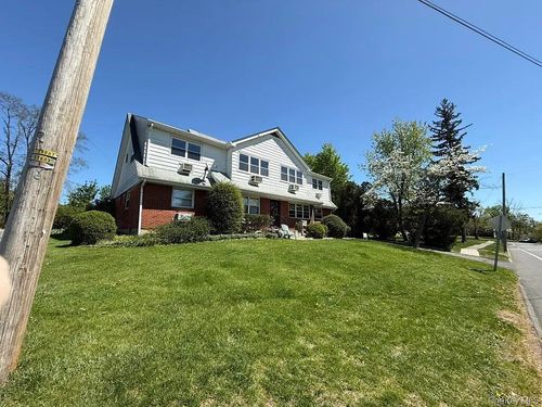 10-3-18 S Henry St, Pearl River, NY, 10965-2602 | Card Image
