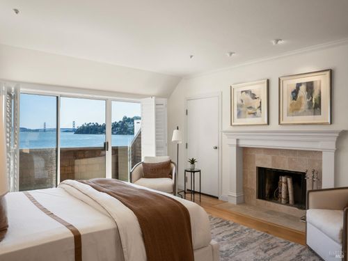 403 Paradise Dr, Tiburon, CA, 94920-2538 | Card Image