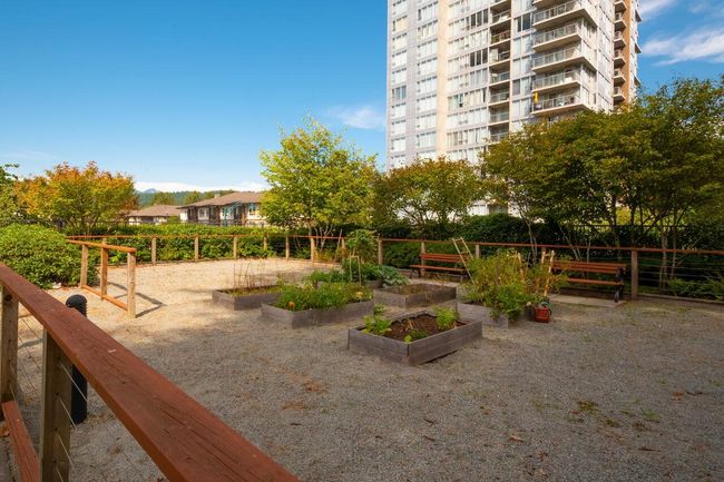 2009 - 651 Nootka Way, Condo with 2 bedrooms, 2 bathrooms and 1 parking in Port Moody BC | Image 26