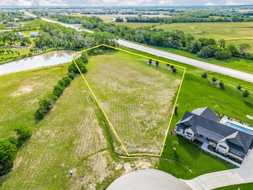 11755 W Cherese Cir, Wichita, KS, 67215-2509 | Card Image