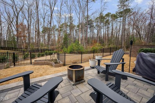 100 English Violet Ln, Raleigh, NC, 27610-7292 | Card Image