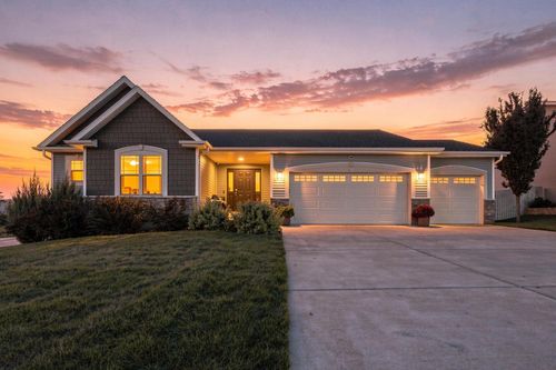 901 Casey Drive, Watertown, WI, 53094 | Card Image
