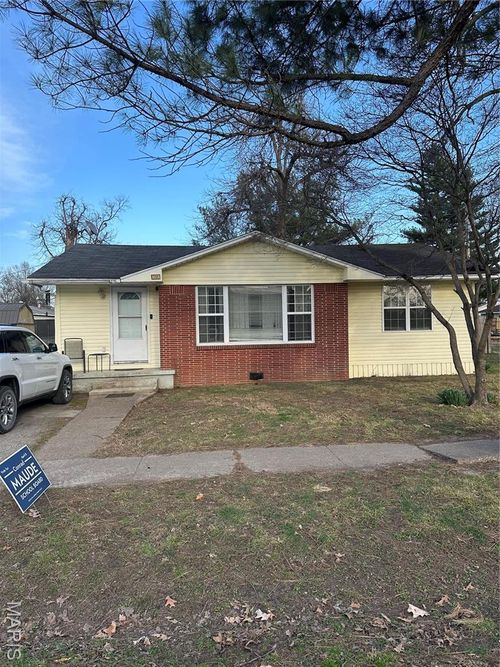 506 Baker Ave, Portageville, MO, 63873-1437 | Card Image