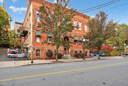 204-206 N Pearl St, Albany, NY, 12207-2359 | Card Image