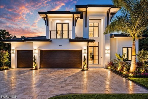 850 10th St N, NAPLES, FL, 34102-5418 | Card Image