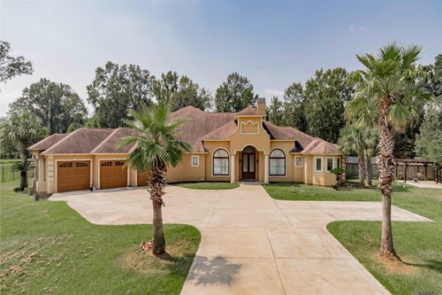 9680 Comite Dr, Baker, LA, 70714-6904 | Card Image