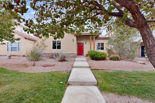 829 Bosque Vista Dr, Bernalillo, NM, 87004-5350 | Card Image