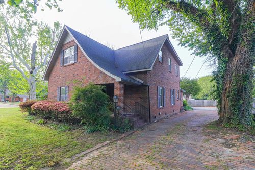 623 W Oak Ave, Jonesboro, AR, 72401-3904 | Card Image
