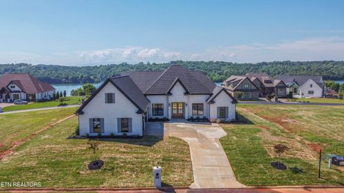 256 Watercrest Dr, Vonore, TN, 37885-5401 | Card Image