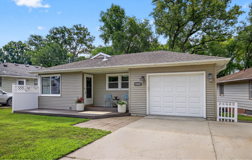 1112 7th St Ne, Rochester, MN, 55906-7155 | Card Image