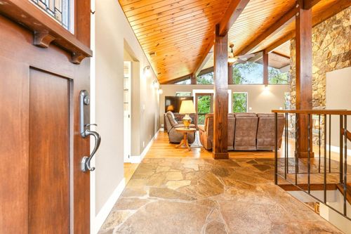 23448 Wayfarer Court, Auburn, CA, 95602 | Card Image
