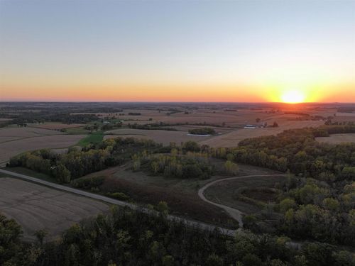 2495 County Road O, Shullsburg, WI, 53586 | Card Image