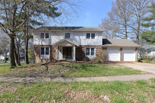 12045 Bridal Shire Ct, Saint Louis, MO, 63146-5105 | Card Image