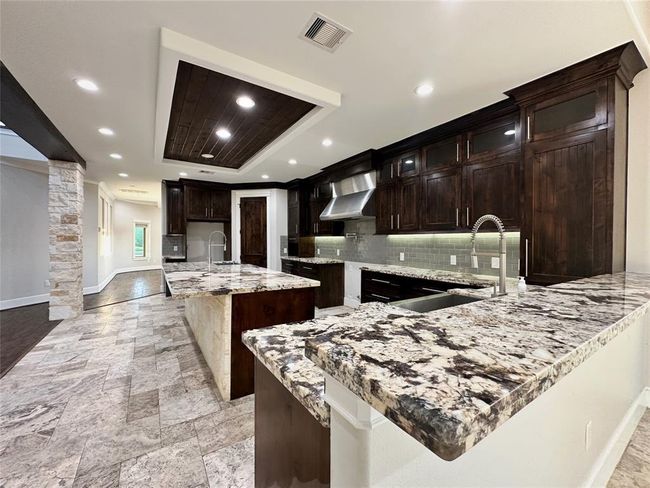 7737 Brookside Rd, House other with 8 bedrooms, 5 bathrooms and null parking in Pearland TX | Image 6