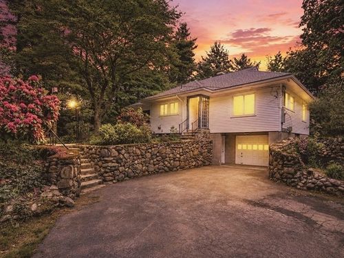 301 Lincoln St, Franklin, MA, 02038 | Card Image