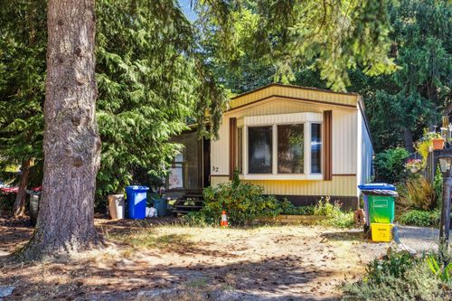 32-2785 Wallbank Rd, Shawnigan Lake, BC, V8H2A5 | Card Image