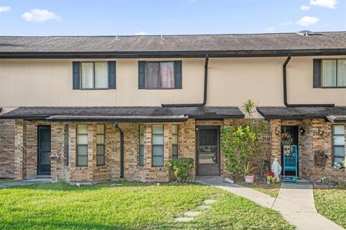 1822-1822 Foxhall Cir, KISSIMMEE, FL, 34741-2925 | Card Image