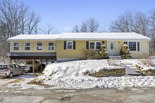 315 Grant St, Leominster, MA, 01453-5181 | Card Image