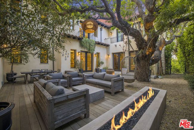 439 S Spalding Dr, House other with 6 bedrooms, 8 bathrooms and 4 parking in Beverly Hills CA | Image 14