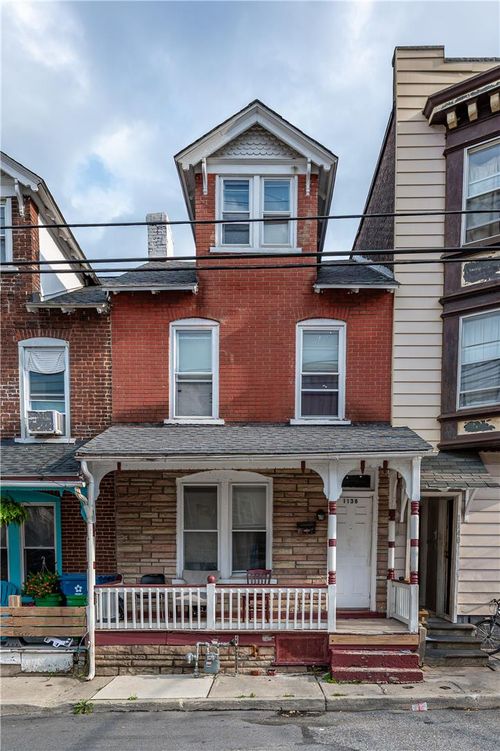 1138 W Maple St, Allentown, PA, 18102-4771 | Card Image