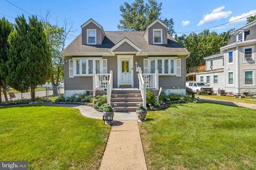 56 S Fellowship Rd, Maple Shade, NJ, 08052-1738 | Card Image