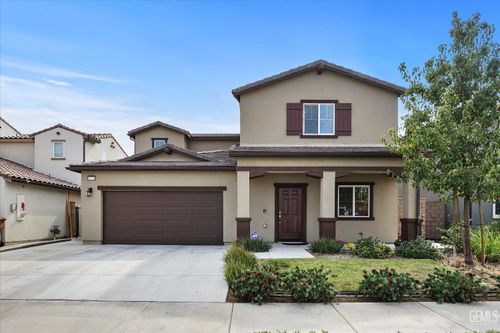 11115 Guaranda Pl, Bakersfield, CA, 93306 | Card Image