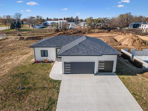 702 Pine St, Janesville, IA, 50647 | Card Image