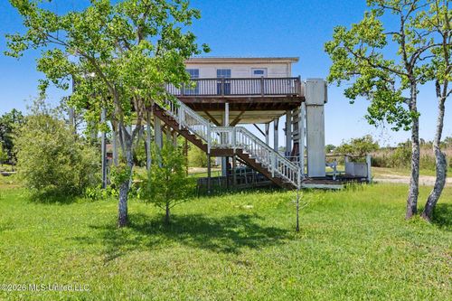 4180 Bayou Dr, Pearlington, MS, 39572-7773 | Card Image