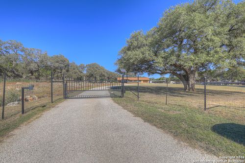 1080 Forest Trl, New Braunfels, TX, 78132-4620 | Card Image