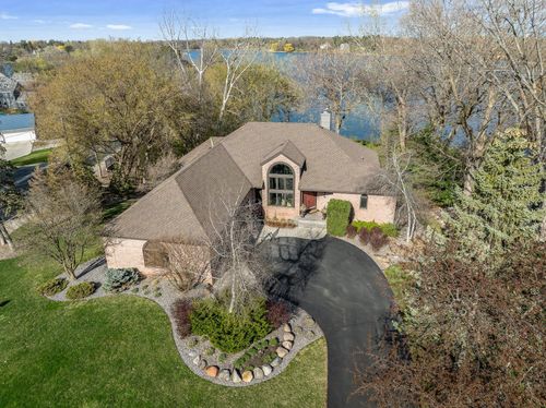 780 Virginia Shores Cir, Excelsior, MN, 55331-8217 | Card Image
