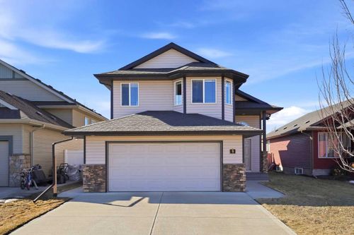 9 Thomas Pl, Red Deer, AB, T4P0L7 | Card Image