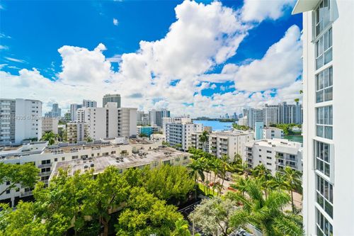 apt-1004-1688 West Ave, Miami Beach, FL, 33139-2382 | Card Image