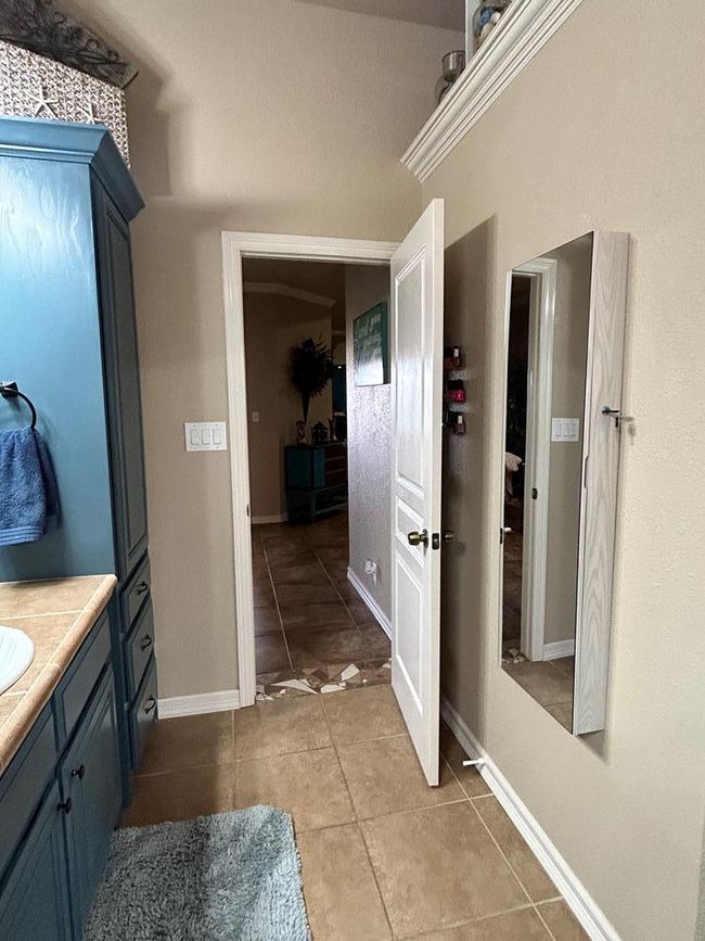 390 Hackberry Dr, House other with 5 bedrooms, 5 bathrooms and 3 parking in Andrews TX | Image 49