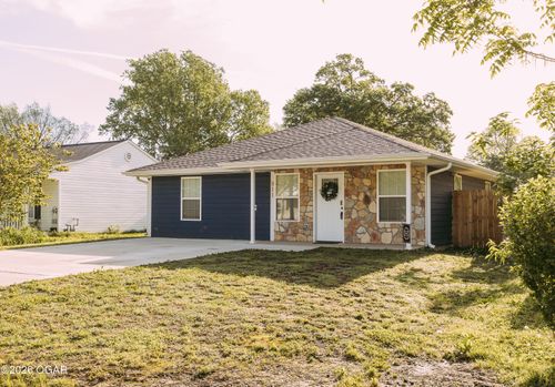 911 S Mckinley Avenue, Joplin, MO, 64801 | Card Image