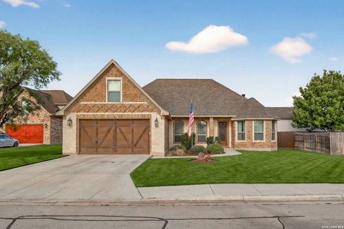 133 Mulhouse Cir, Castroville, TX, 78009-2769 | Card Image